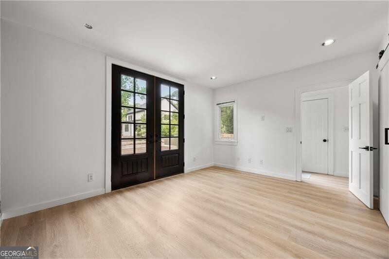 2824 Tupelo Street SE Atlanta GA 30317
