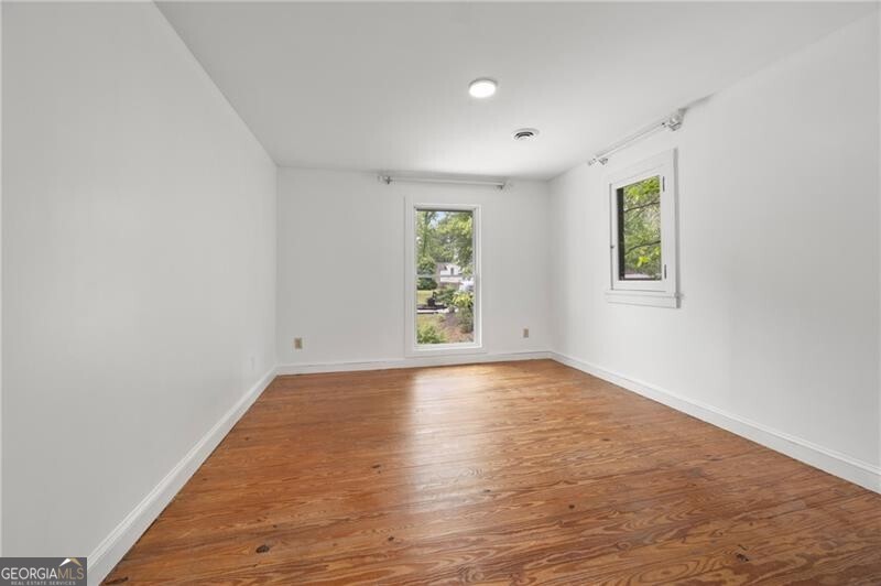 2824 Tupelo Street SE Atlanta GA 30317