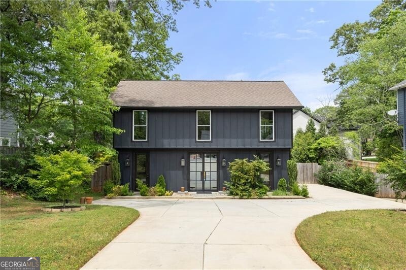 2824 Tupelo Street SE Atlanta GA 30317