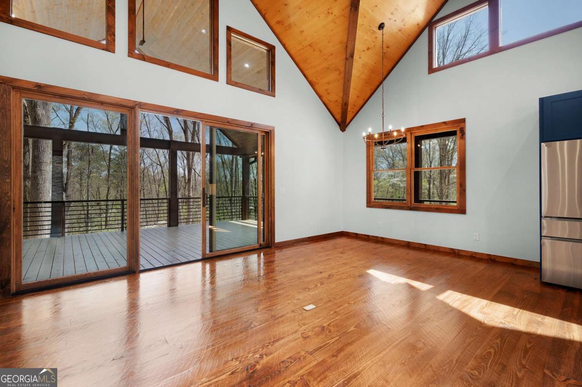 1038 Bluebird Road Mineral Bluff GA 30559