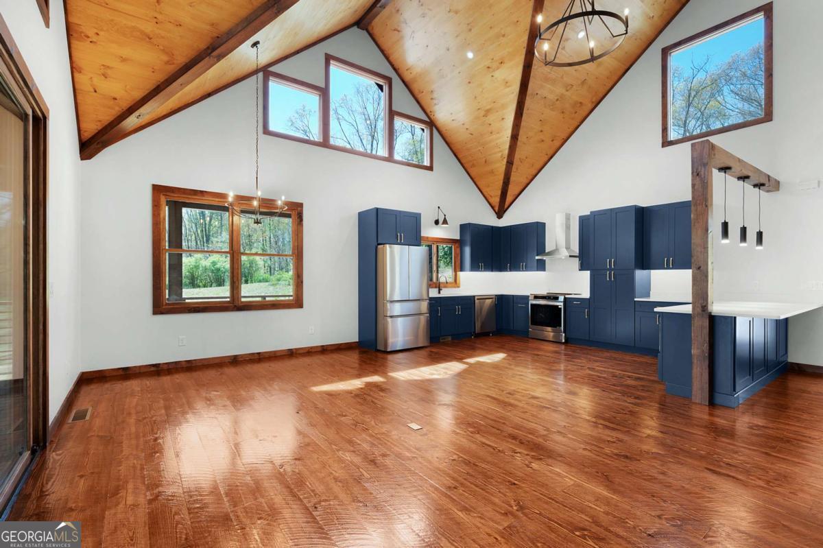 1038 Bluebird Road Mineral Bluff GA 30559