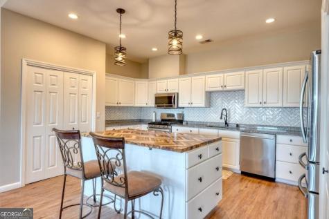 376 Broken Arrow Trail Hayesville NC 28904