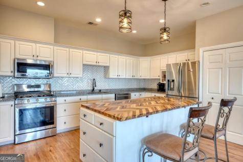 376 Broken Arrow Trail Hayesville NC 28904