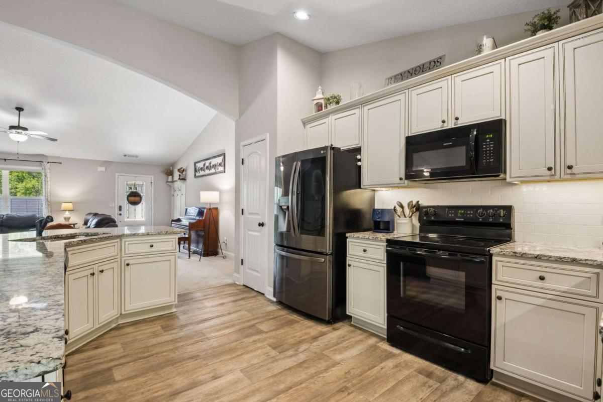 275 Emily Forest Way Pendergrass GA 30567