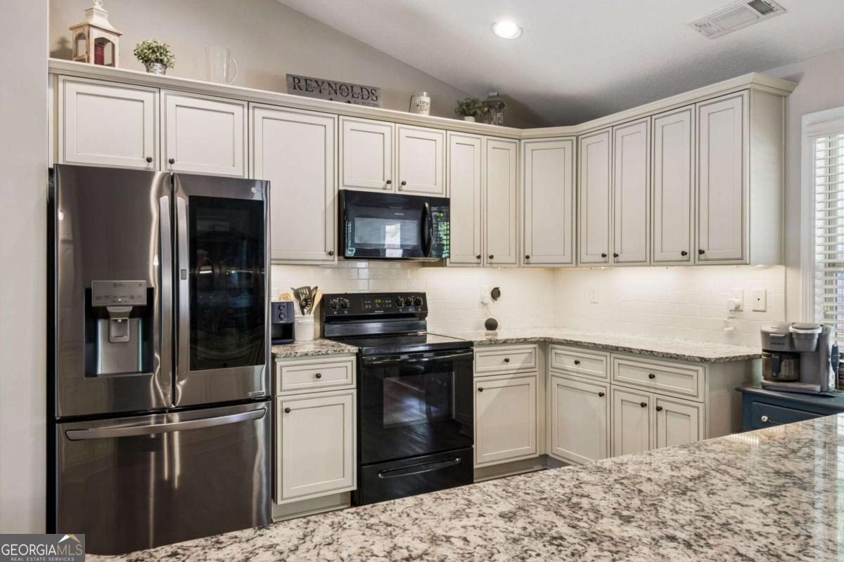 275 Emily Forest Way Pendergrass GA 30567