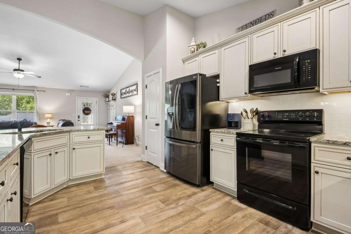275 Emily Forest Way Pendergrass GA 30567