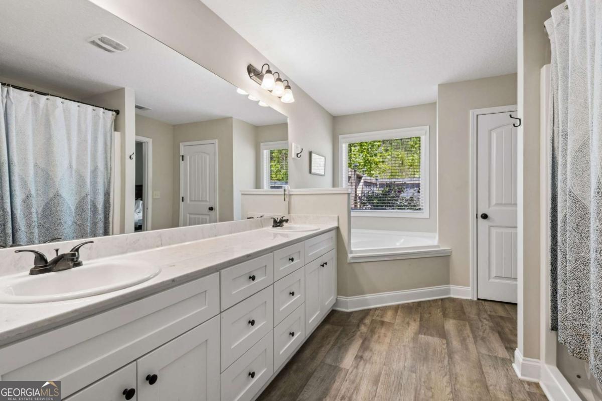275 Emily Forest Way Pendergrass GA 30567