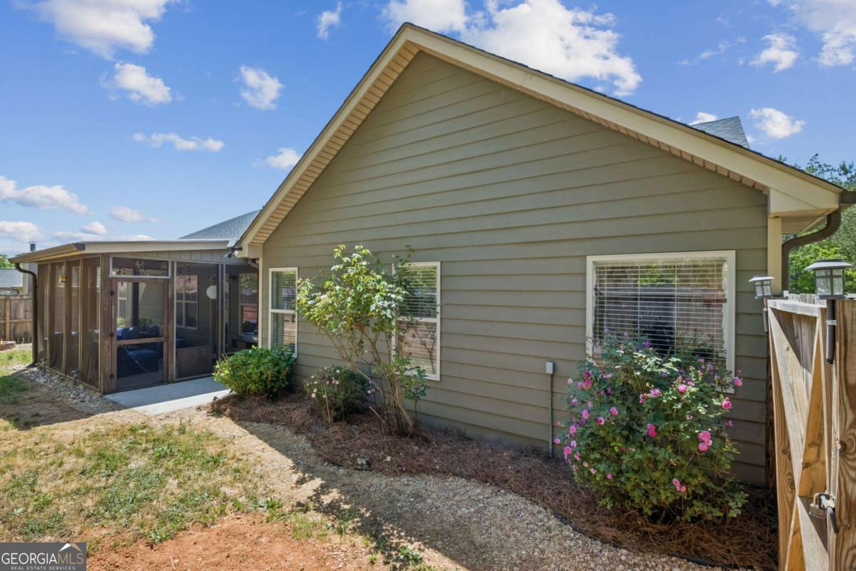 275 Emily Forest Way Pendergrass GA 30567