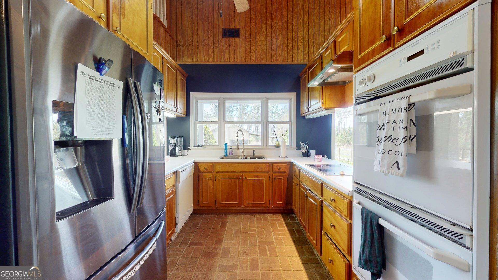 1717 Grady Saunders Road Portal GA 30450