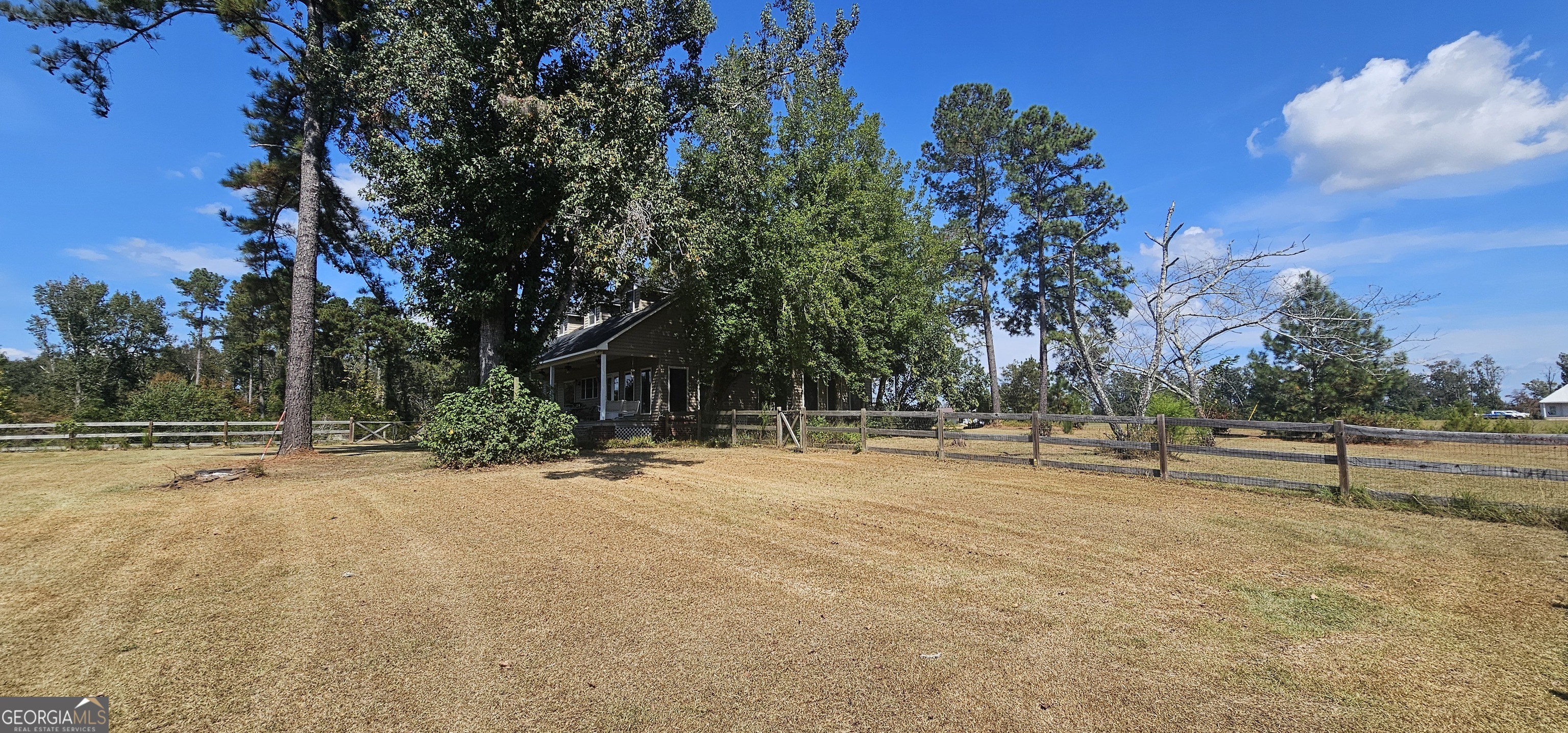 1717 Grady Saunders Road Portal GA 30450