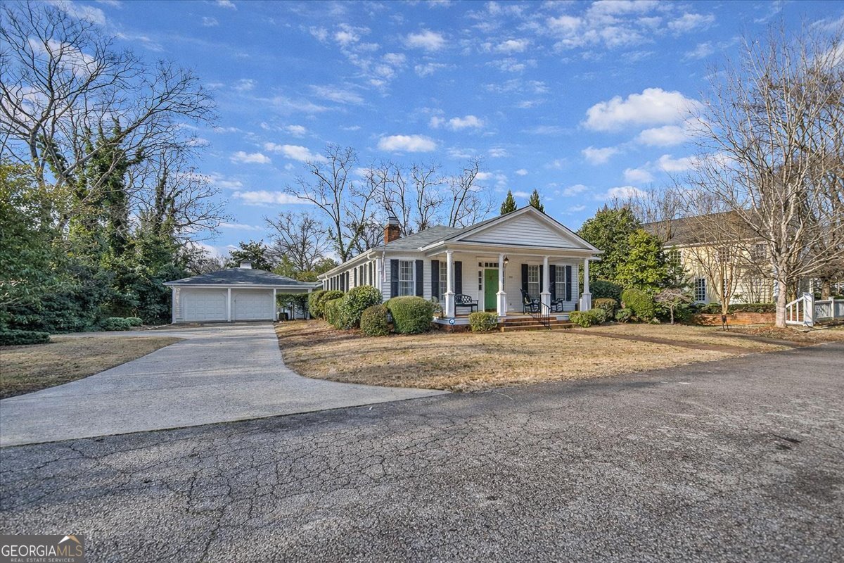 661 E Walton Street Madison GA 30650