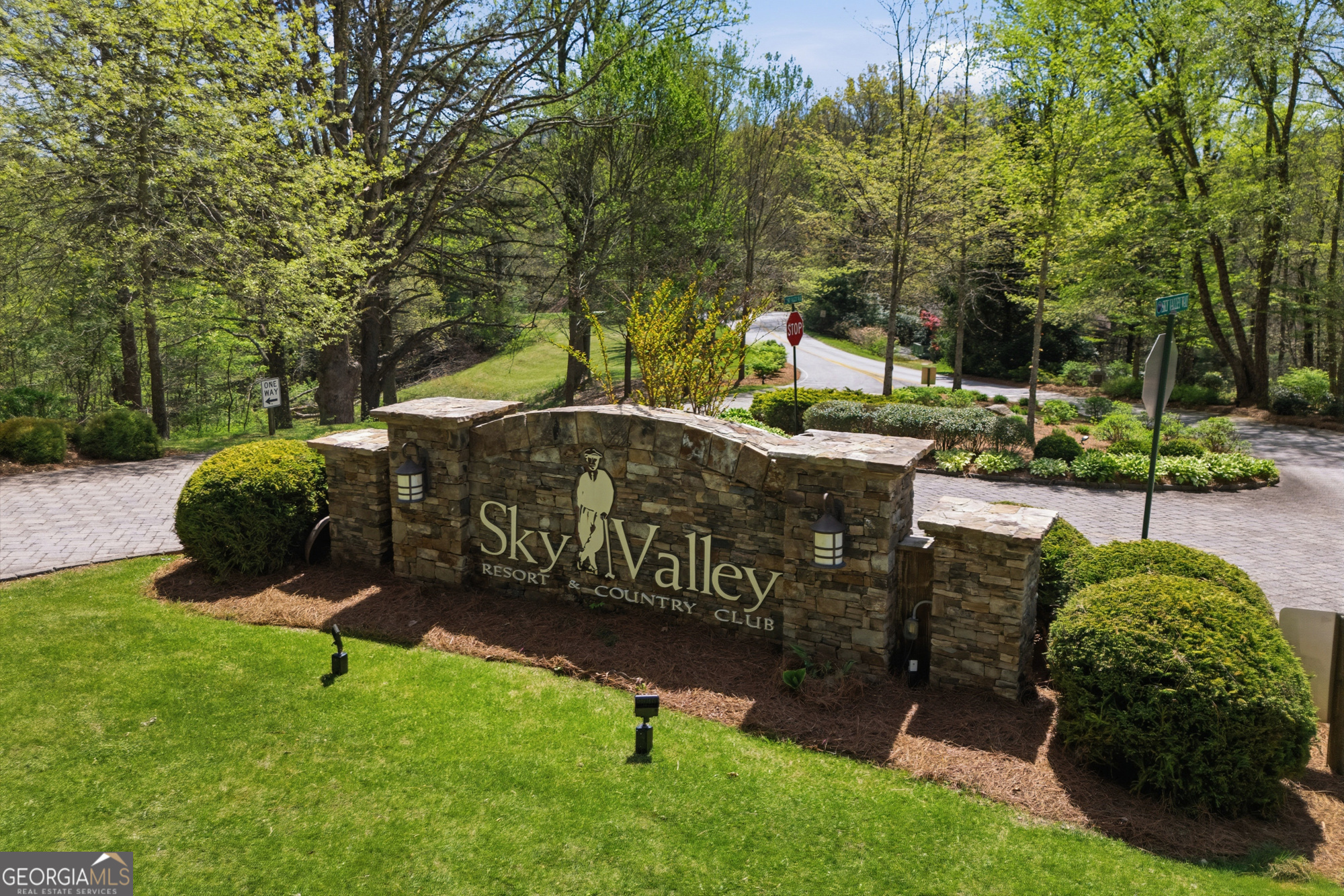 275 E Sugarbush Drive Sky Valley GA 30537