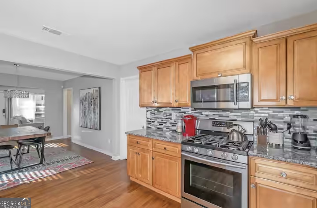 326 Camfield Court SW Atlanta GA 30310