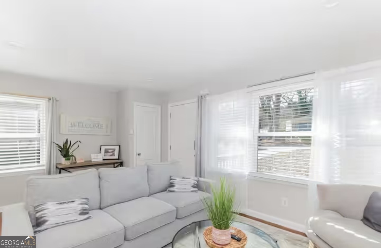 326 Camfield Court SW Atlanta GA 30310