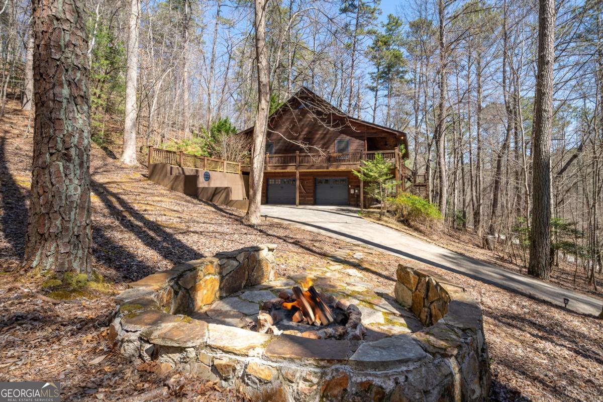 30 Gothic Court Ellijay GA 30540