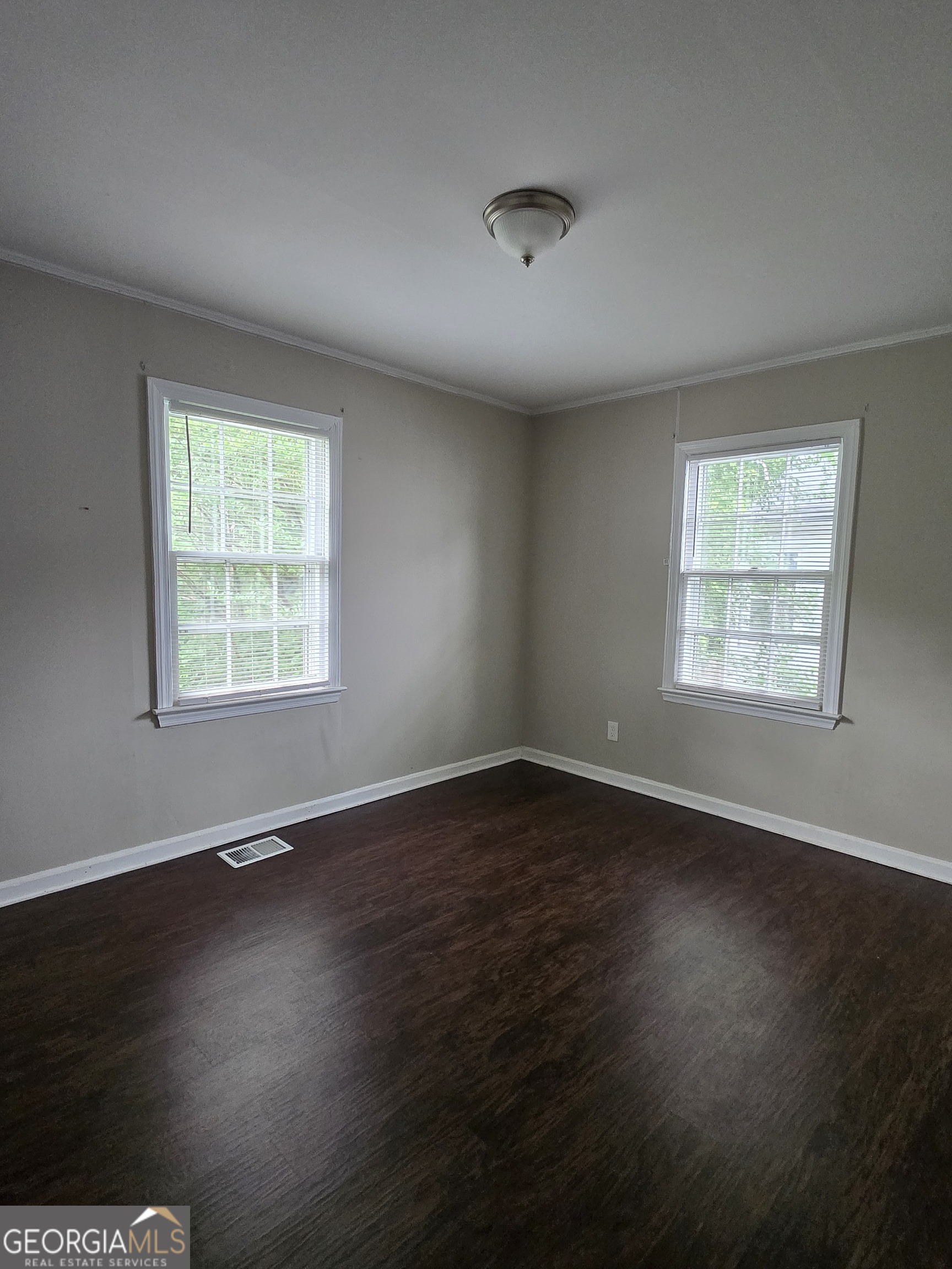 491 Woodrow Avenue Hapeville GA 30354