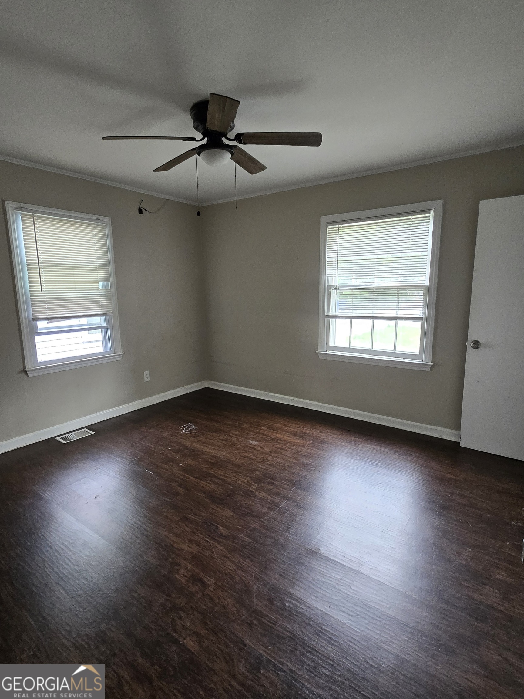 491 Woodrow Avenue Hapeville GA 30354
