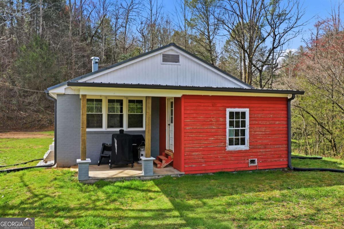 229 Seth Hyatt Road Ellijay GA 30540