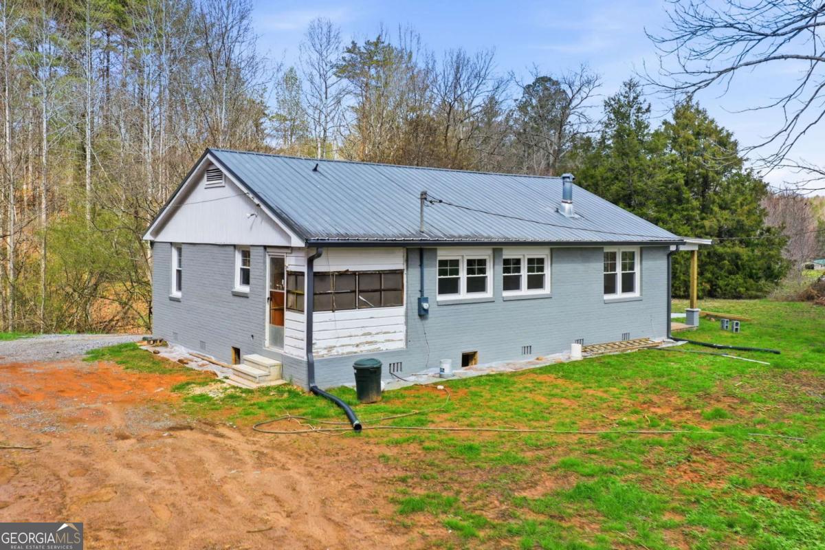 229 Seth Hyatt Road Ellijay GA 30540