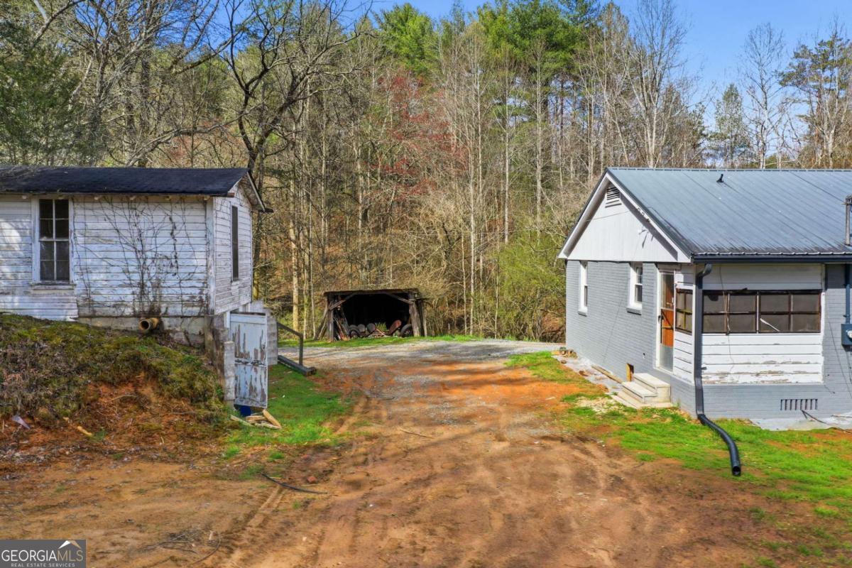 229 Seth Hyatt Road Ellijay GA 30540