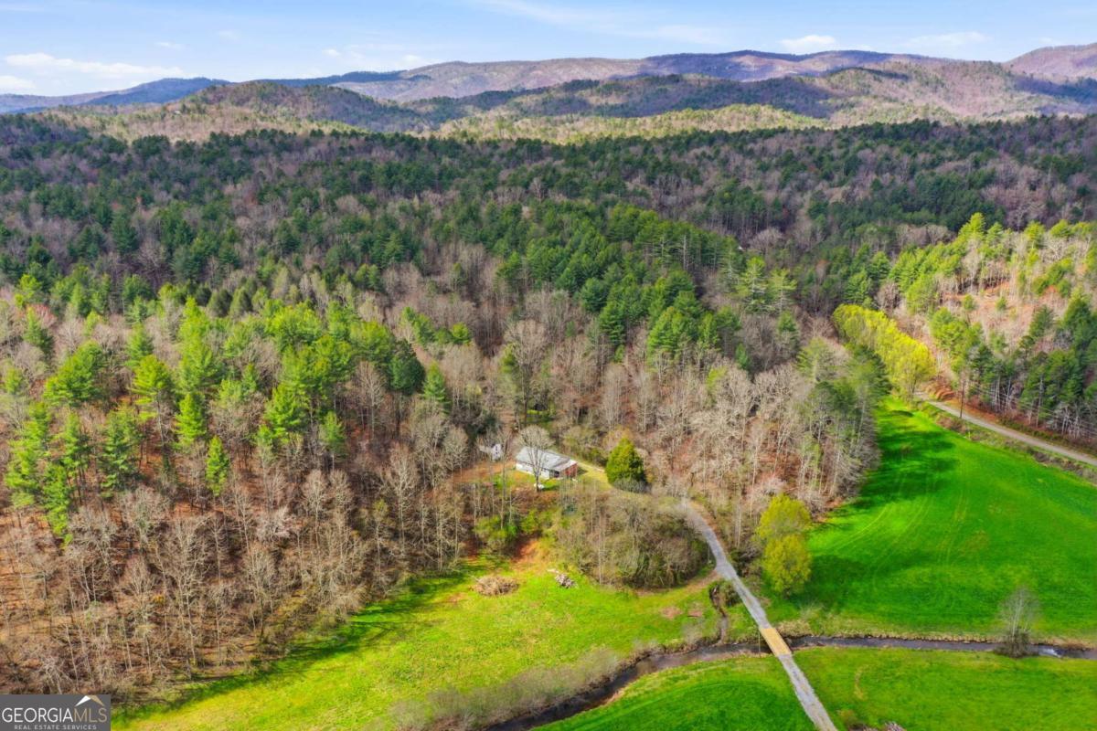 229 Seth Hyatt Road Ellijay GA 30540