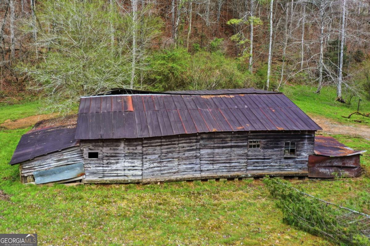 229 Seth Hyatt Road Ellijay GA 30540