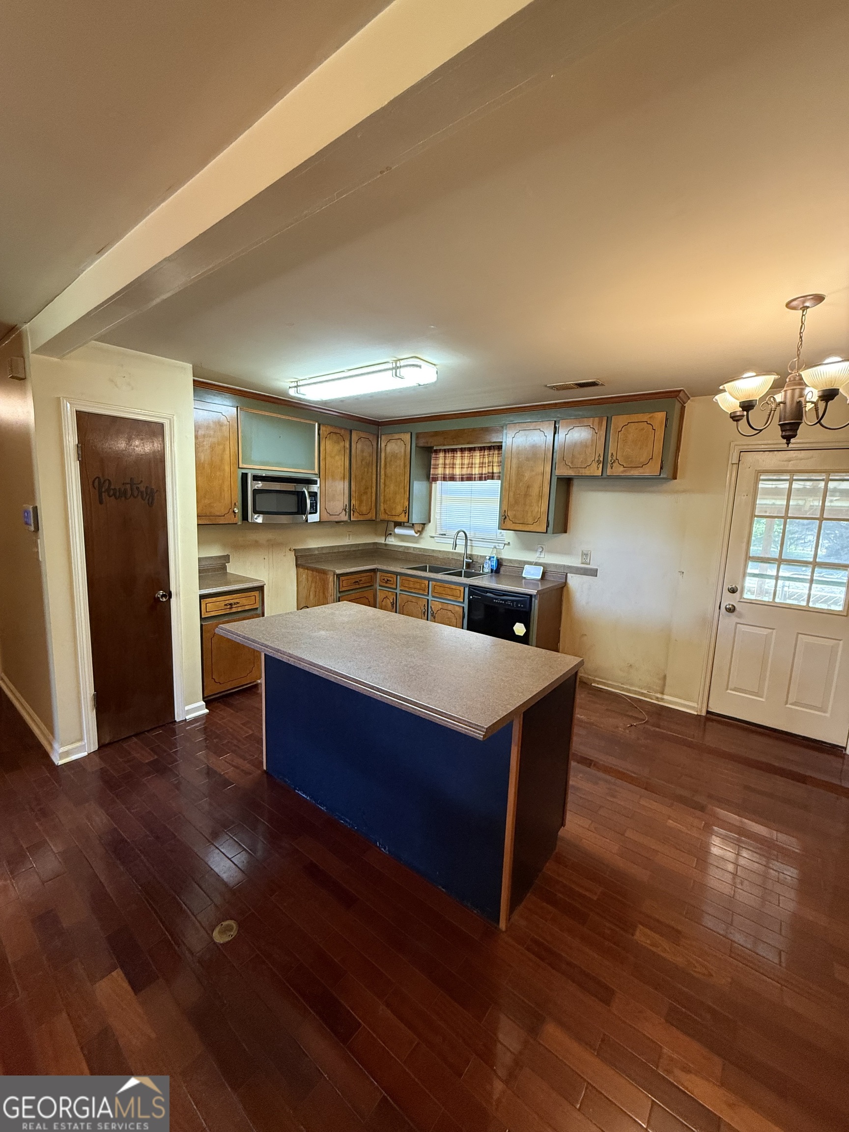 3138 Mobley Bridge Road Hogansville GA 30230