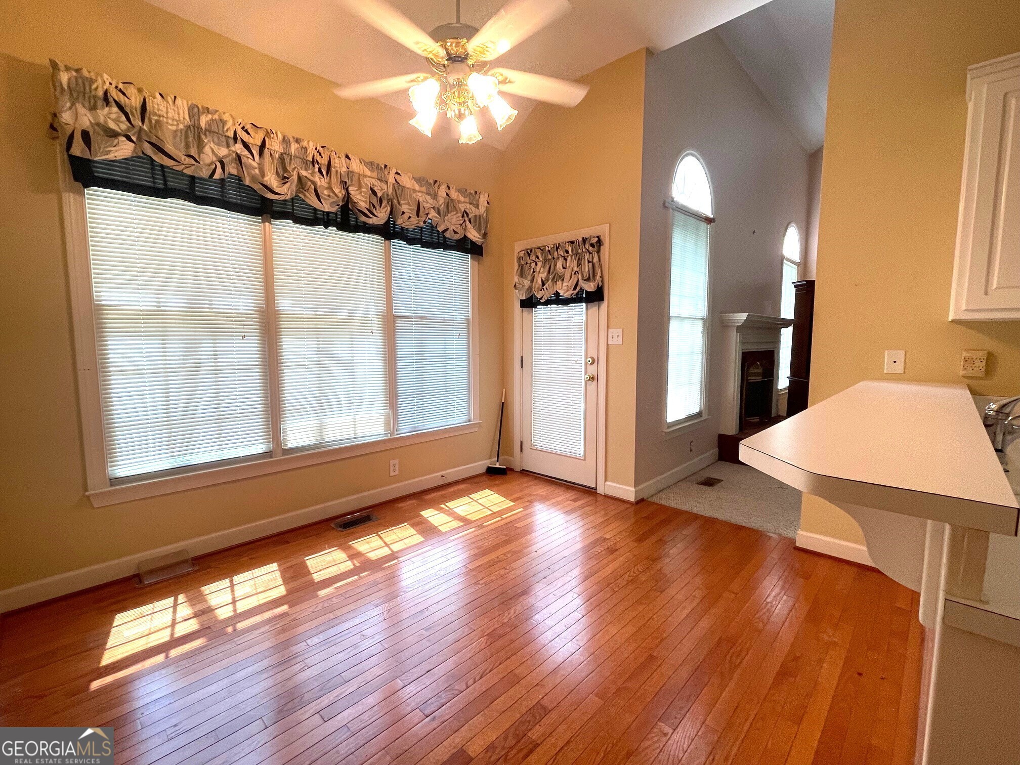 4181 Ernest Barrett Parkway Sw Marietta GA 30064