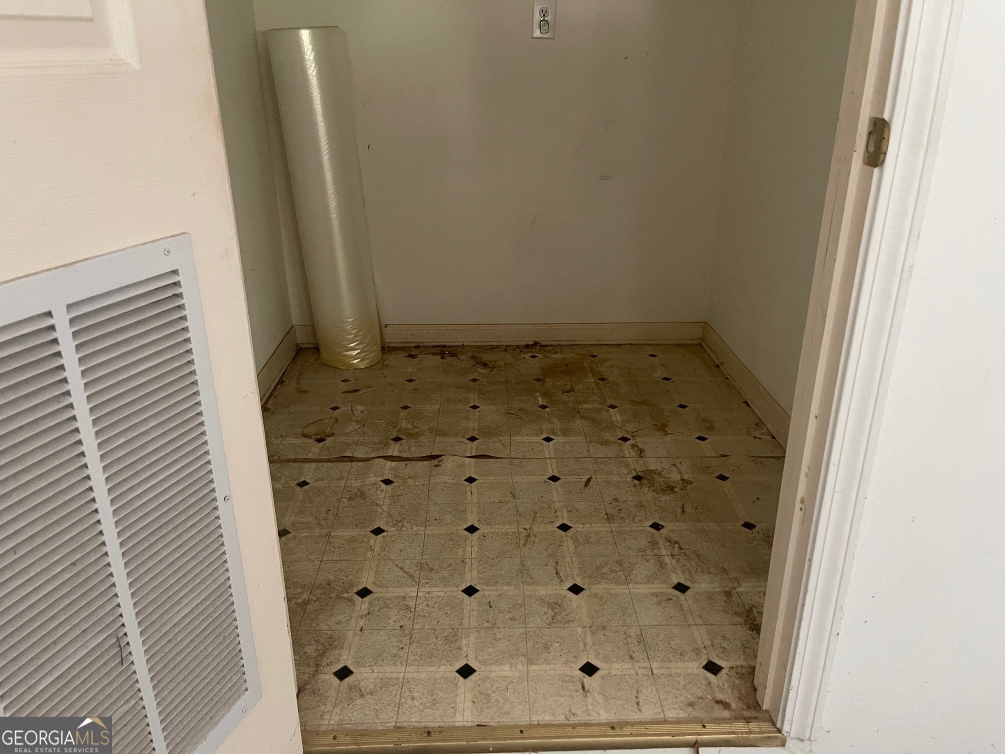 4181 Ernest Barrett Parkway Sw Marietta GA 30064