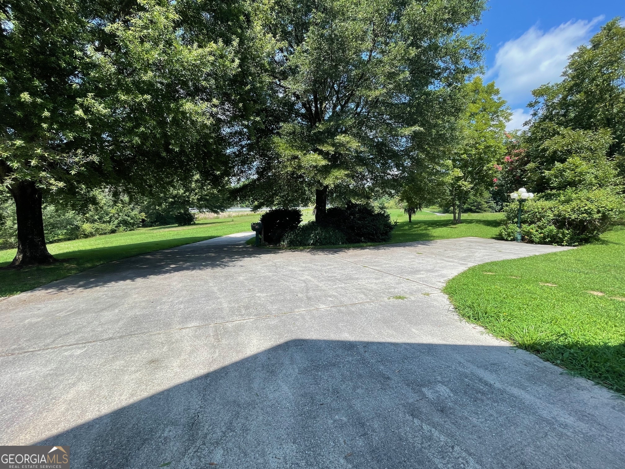 4181 Ernest Barrett Parkway Sw Marietta GA 30064