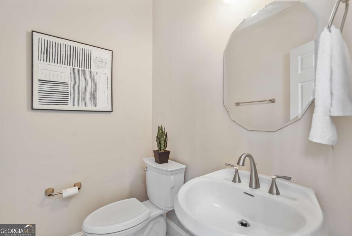 715 Fawn Ridge Court Roswell GA 30075