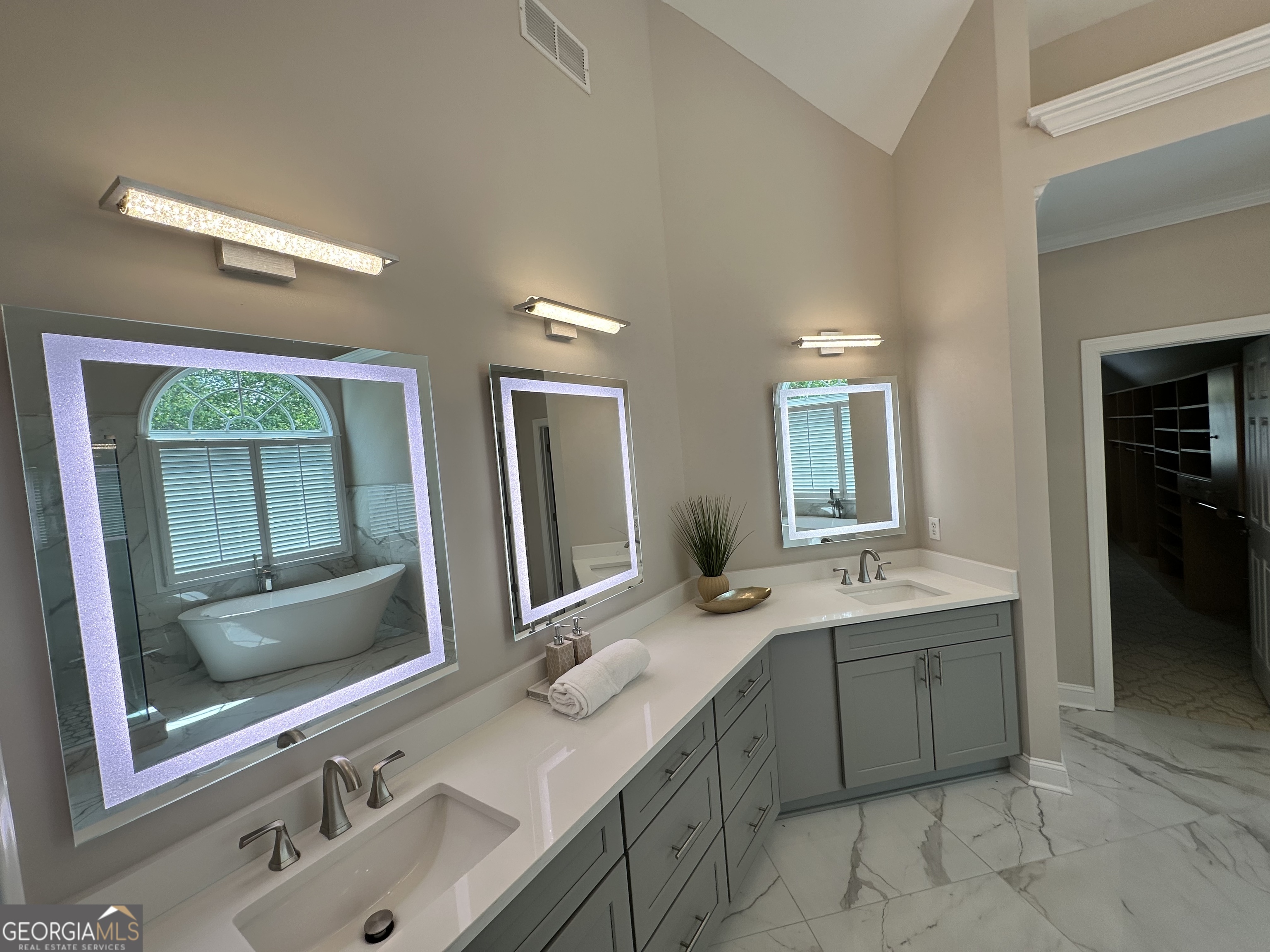715 Fawn Ridge Court Roswell GA 30075