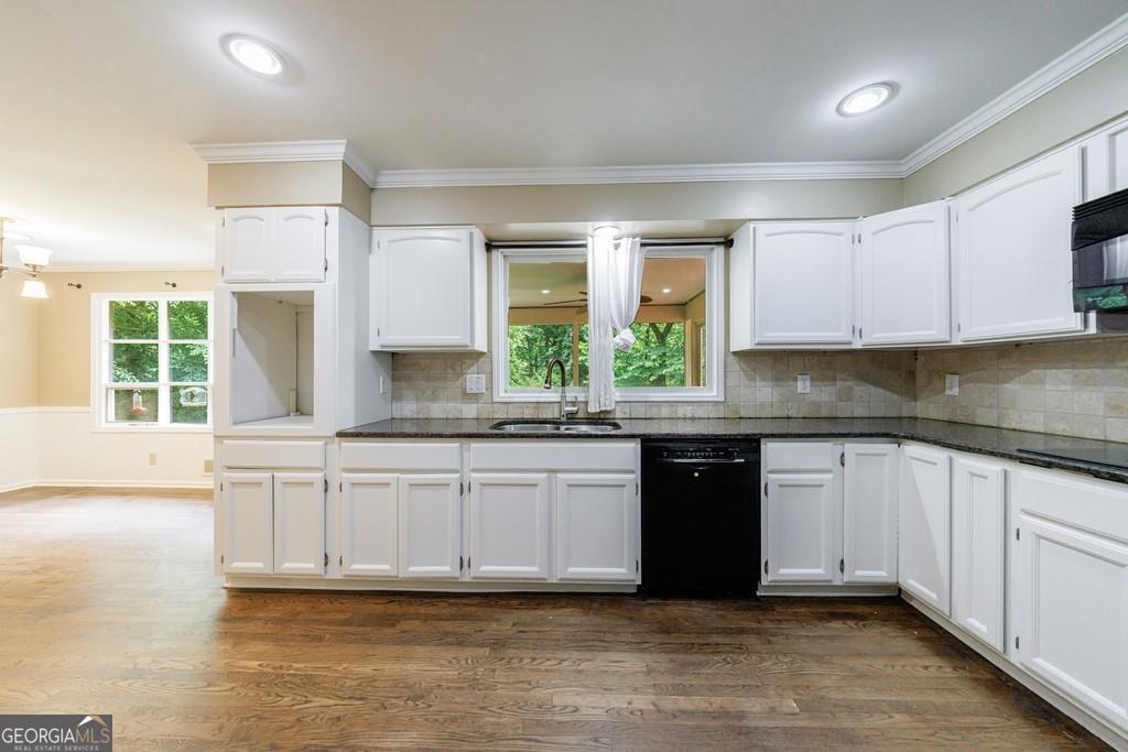 10565 Shallowford Road Roswell GA 30075