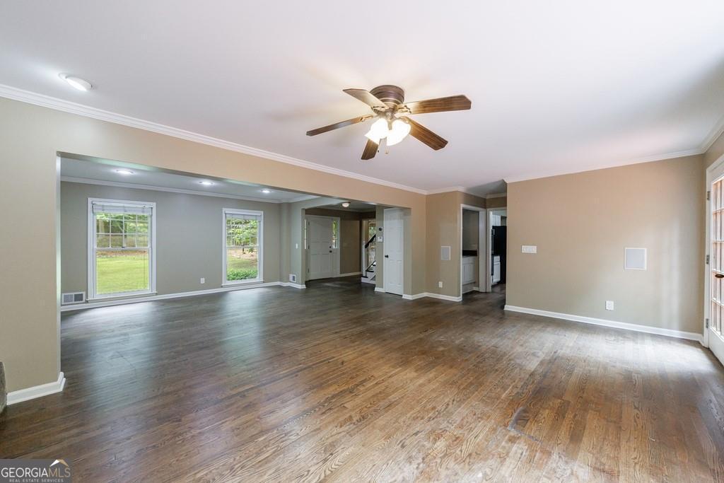 10565 Shallowford Road Roswell GA 30075