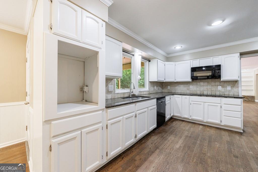 10565 Shallowford Road Roswell GA 30075