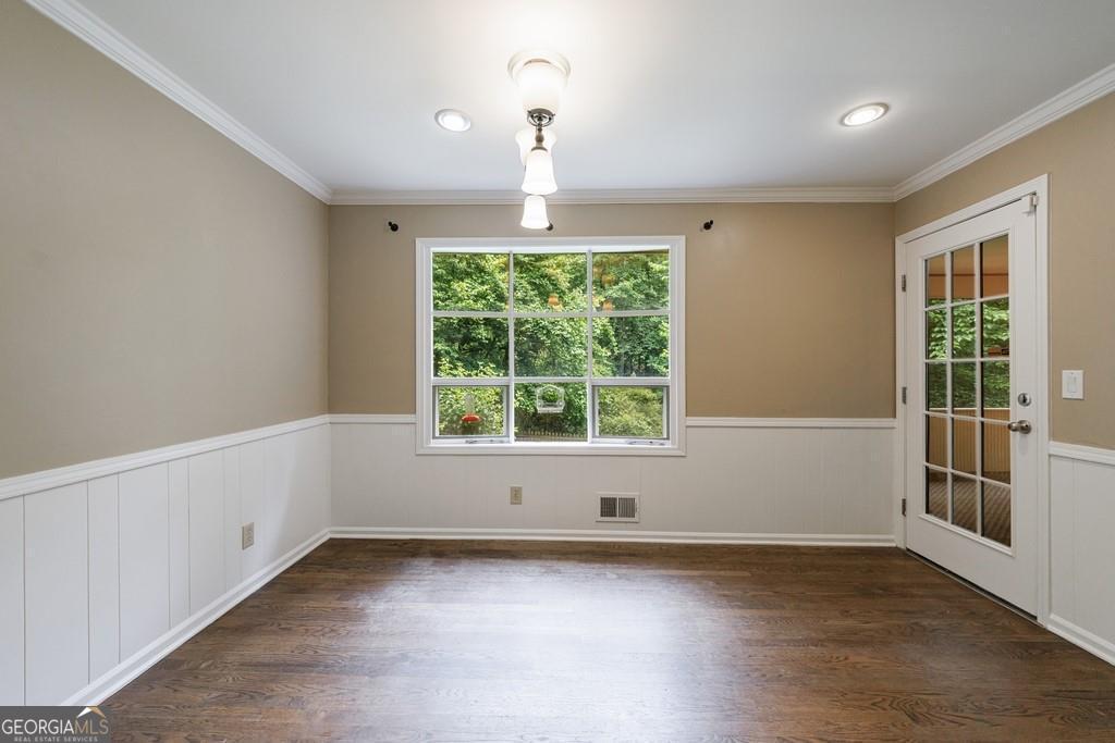 10565 Shallowford Road Roswell GA 30075