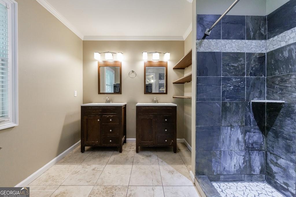 10565 Shallowford Road Roswell GA 30075