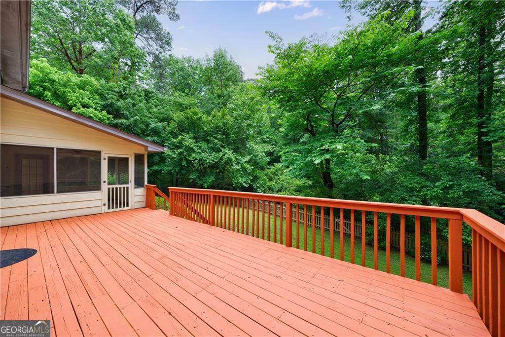 10565 Shallowford Road Roswell GA 30075