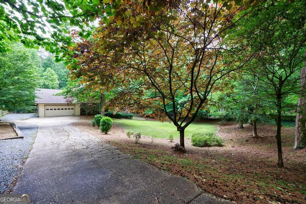 10565 Shallowford Road Roswell GA 30075