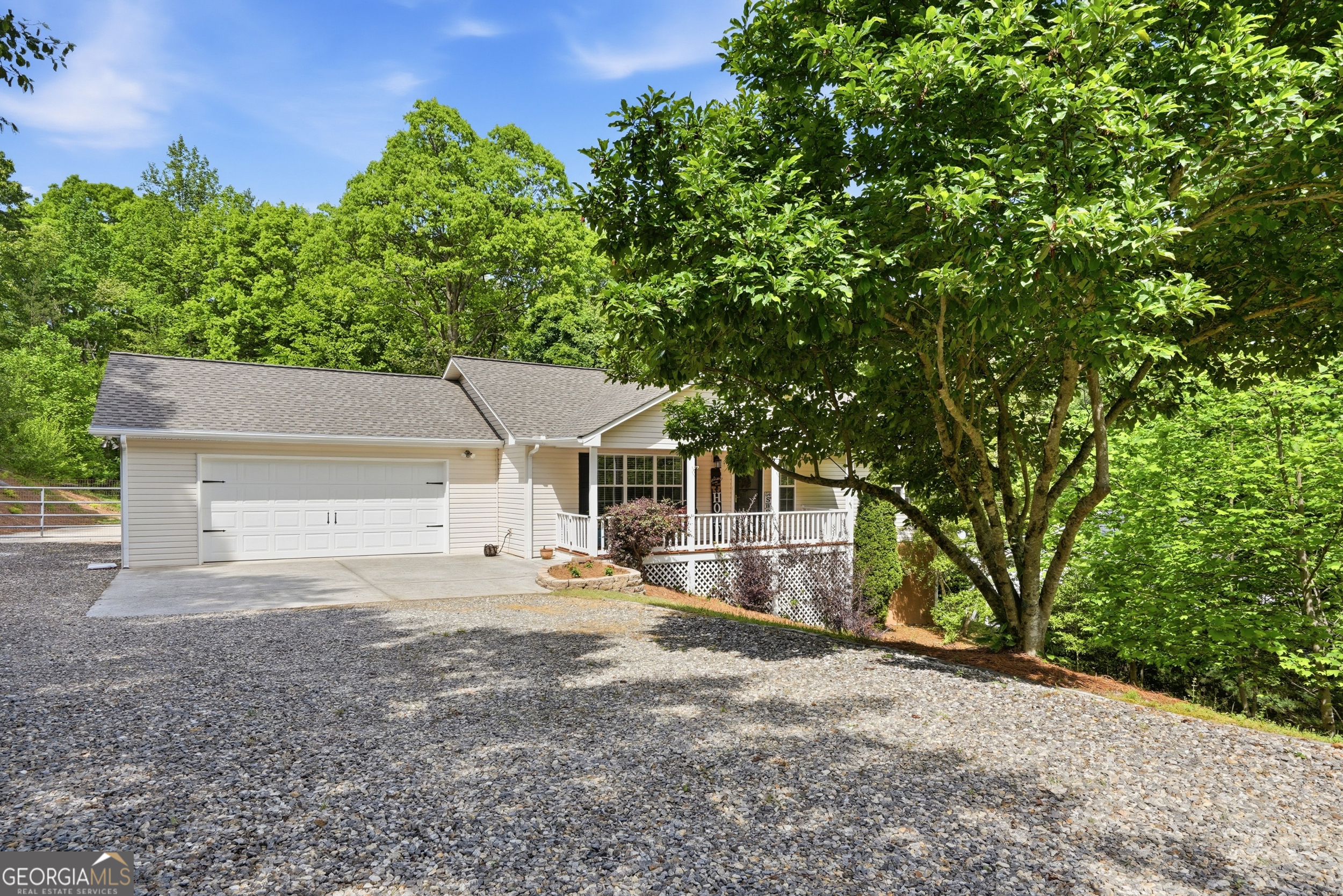 7616 Highland Oaks Drive Young Harris GA 30582