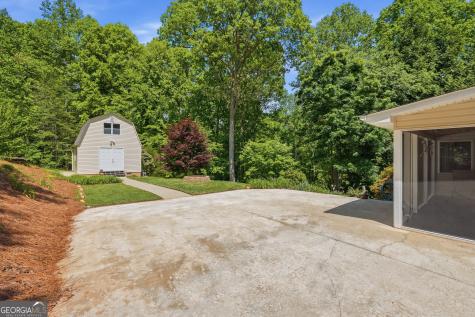 7616 Highland Oaks Drive Young Harris GA 30582