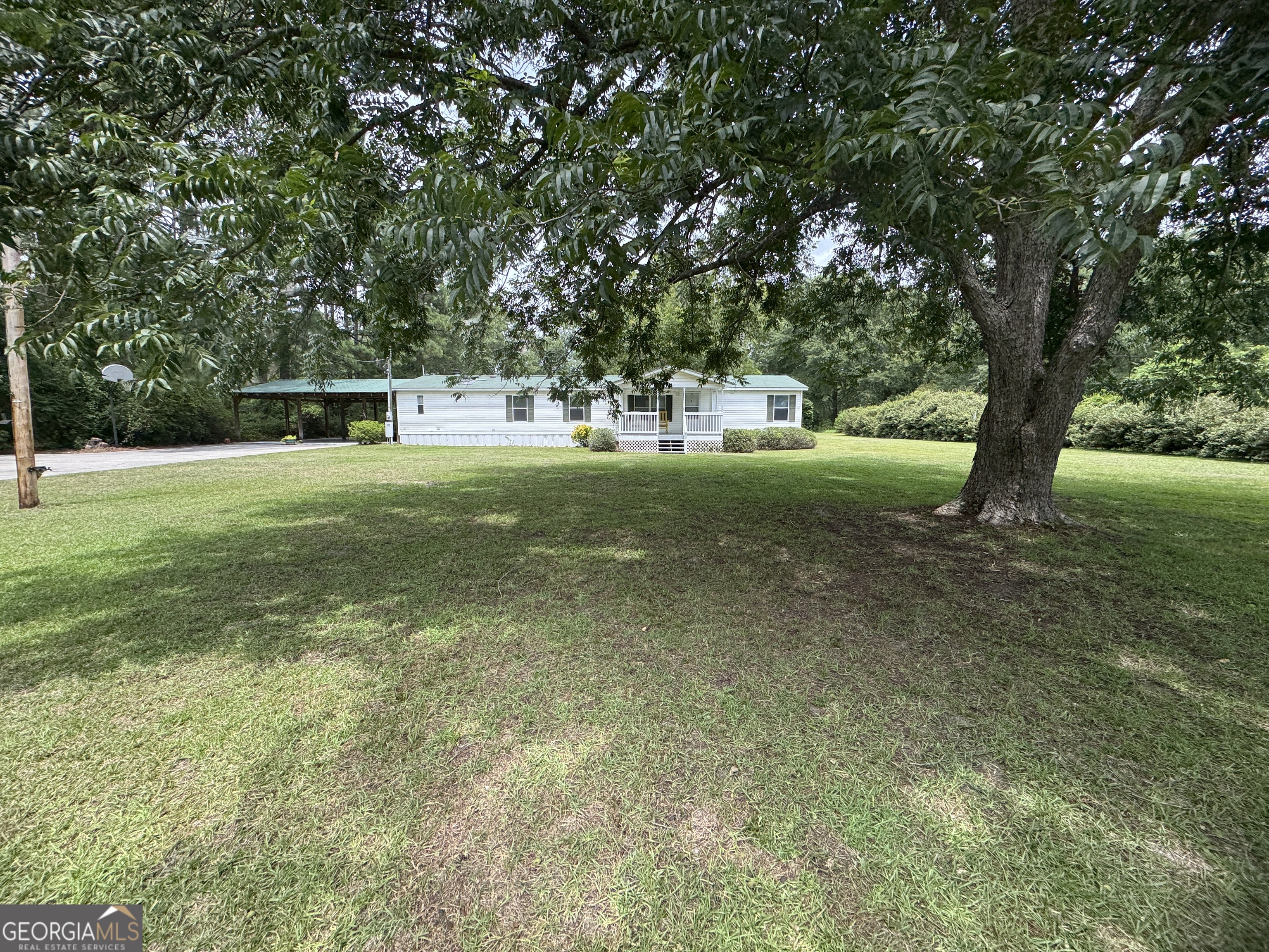 7201 Bowen Road Twin City GA 30471