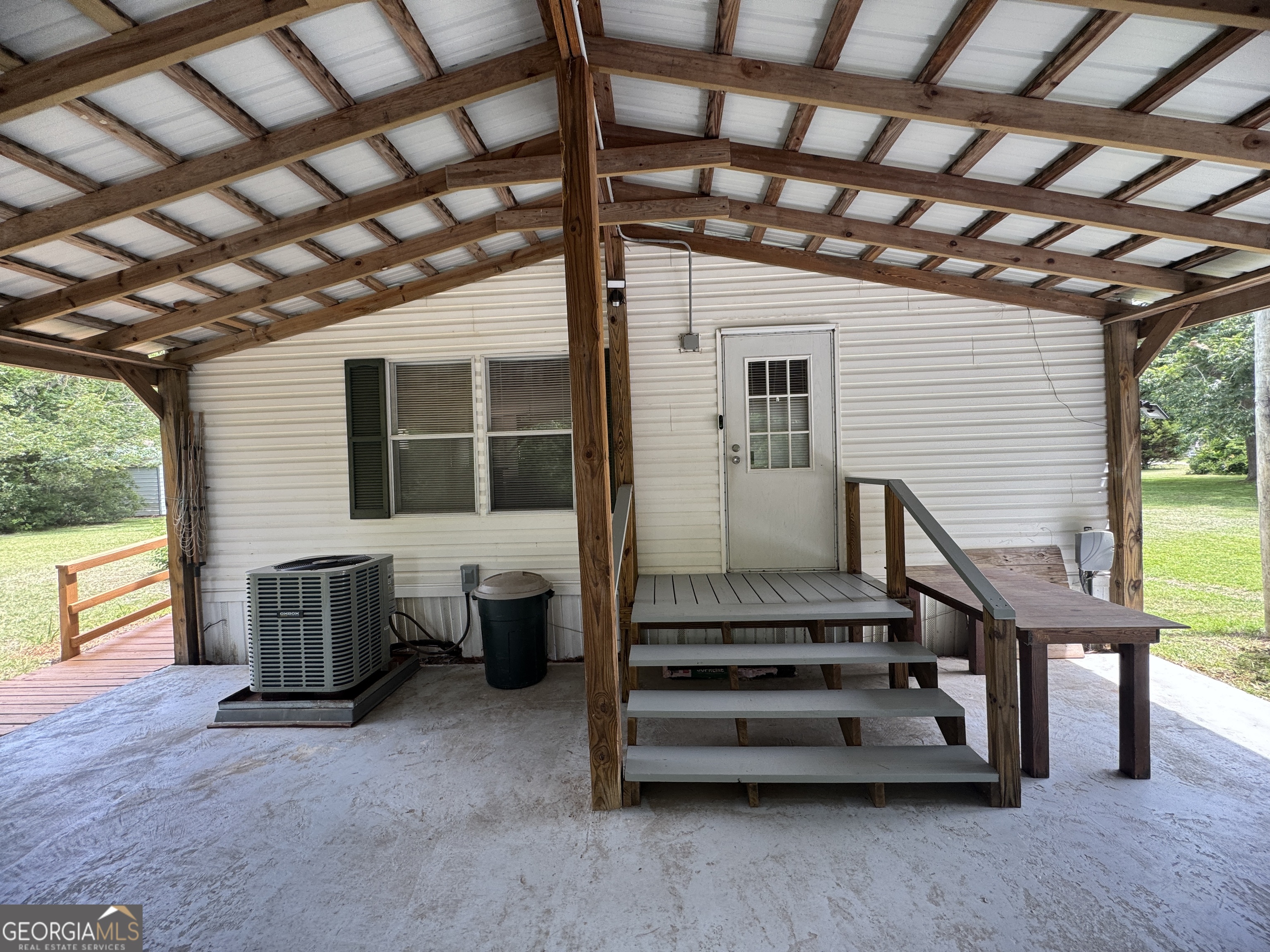 7201 Bowen Road Twin City GA 30471