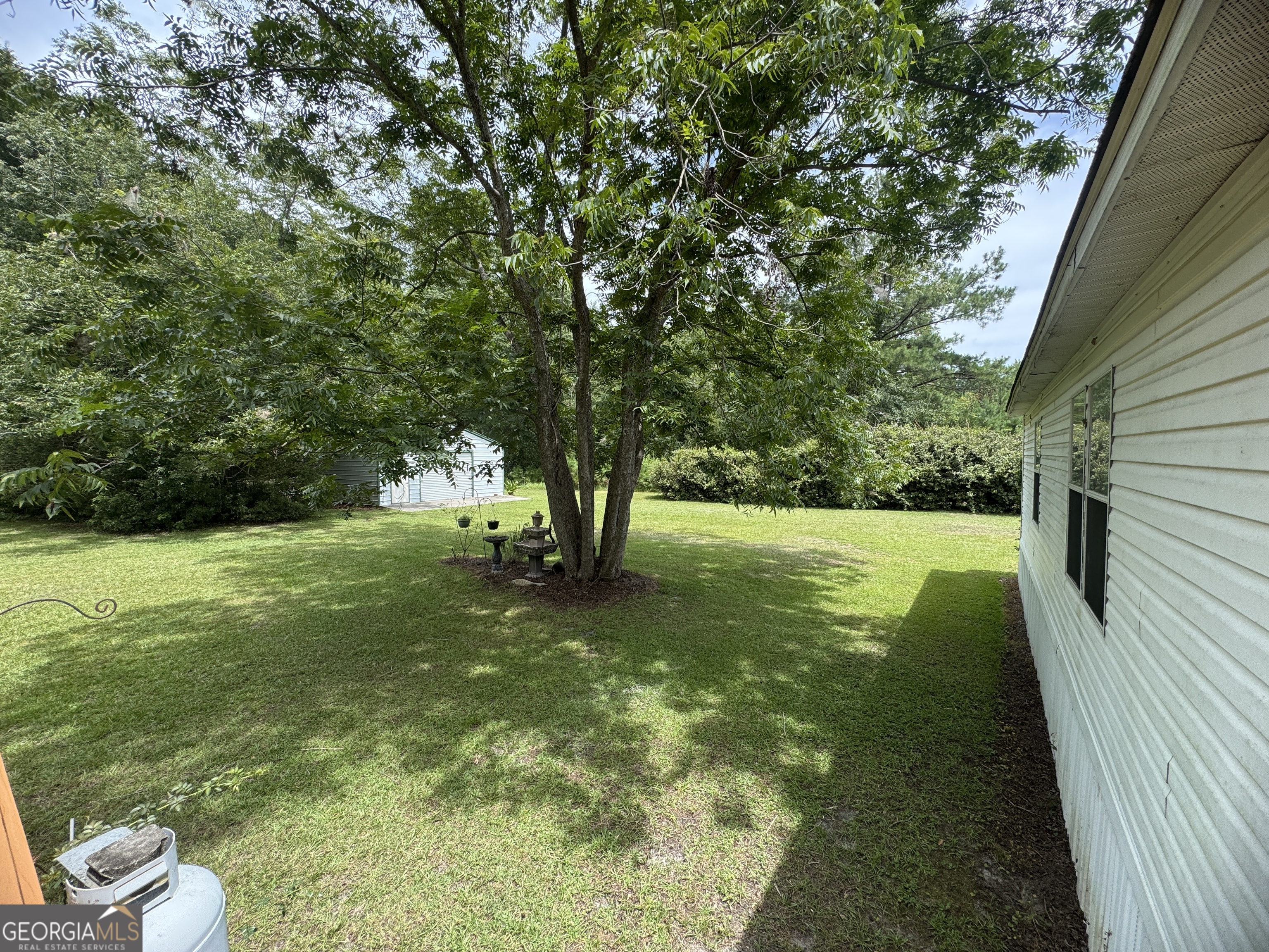 7201 Bowen Road Twin City GA 30471