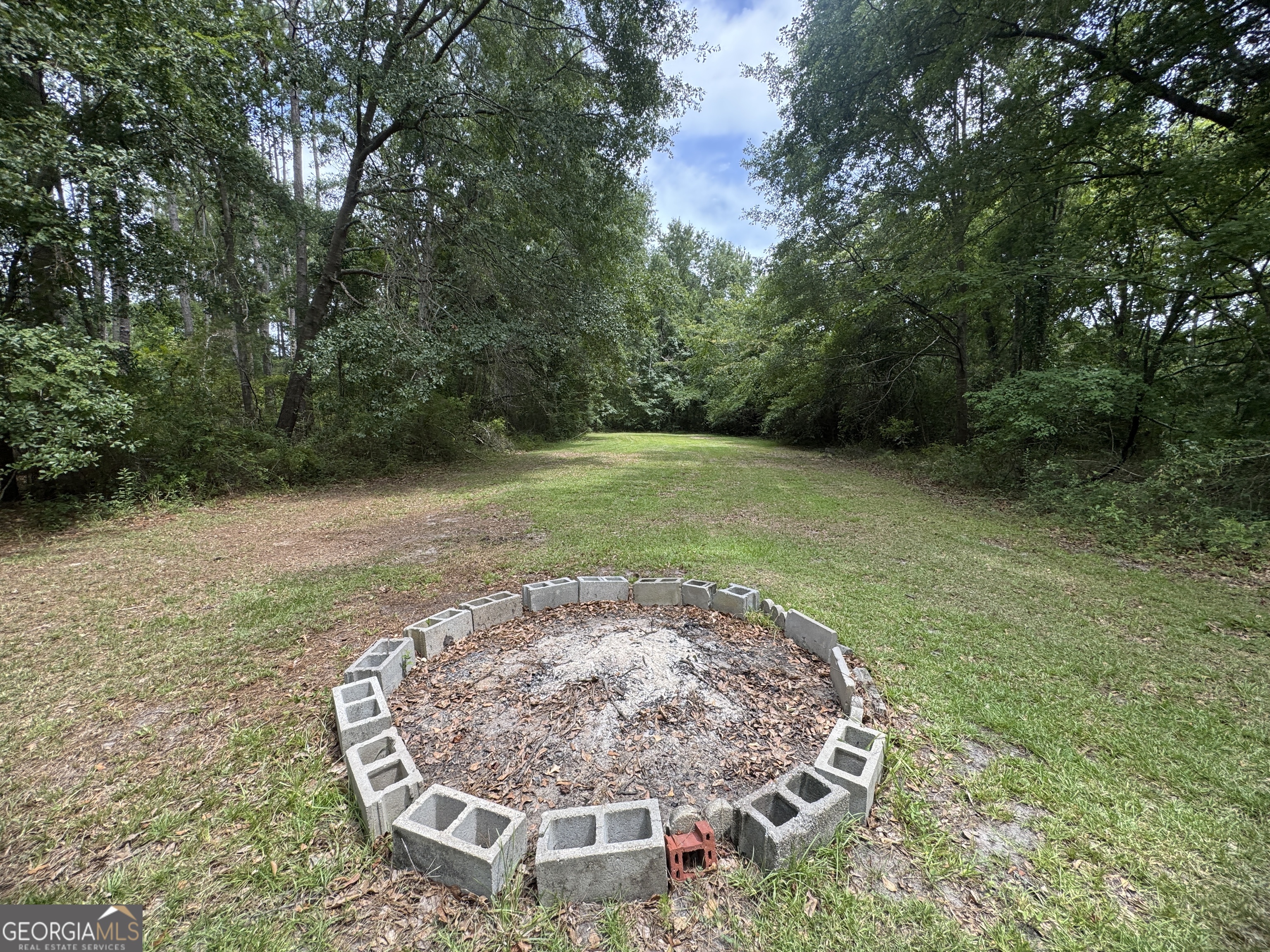 7201 Bowen Road Twin City GA 30471