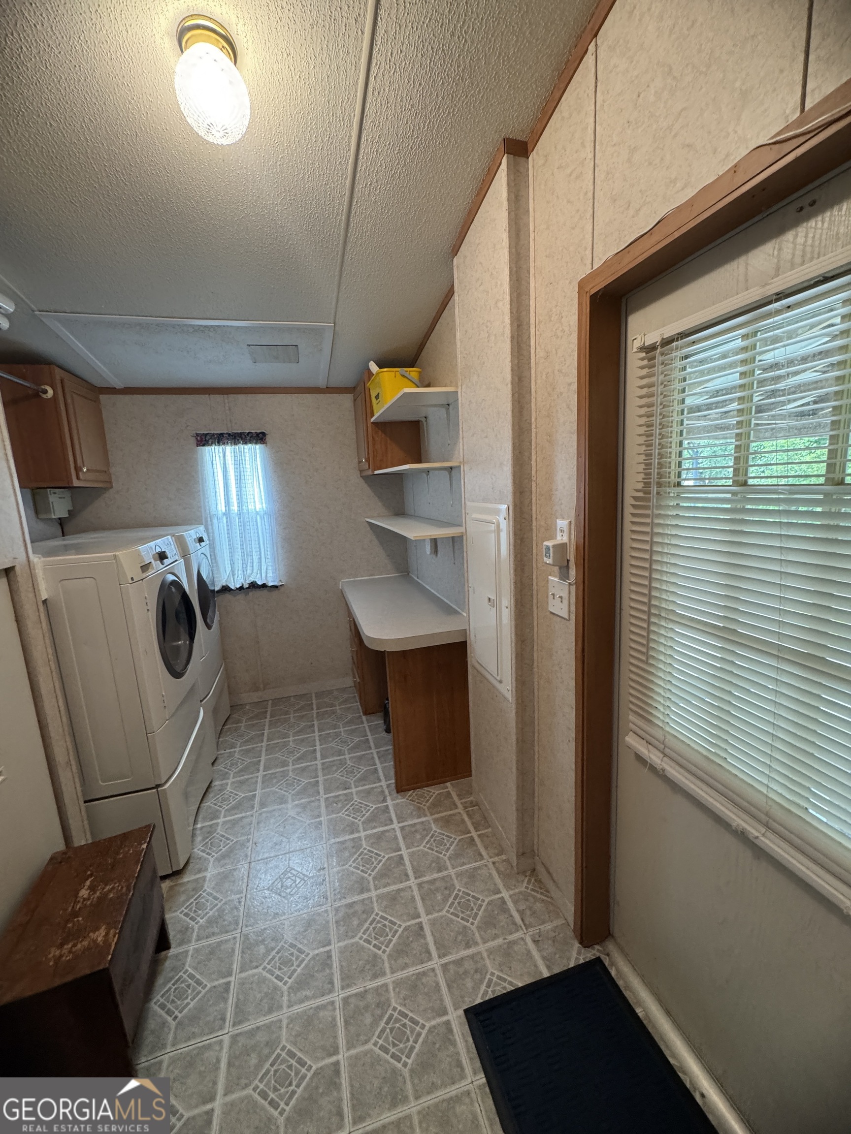 7201 Bowen Road Twin City GA 30471