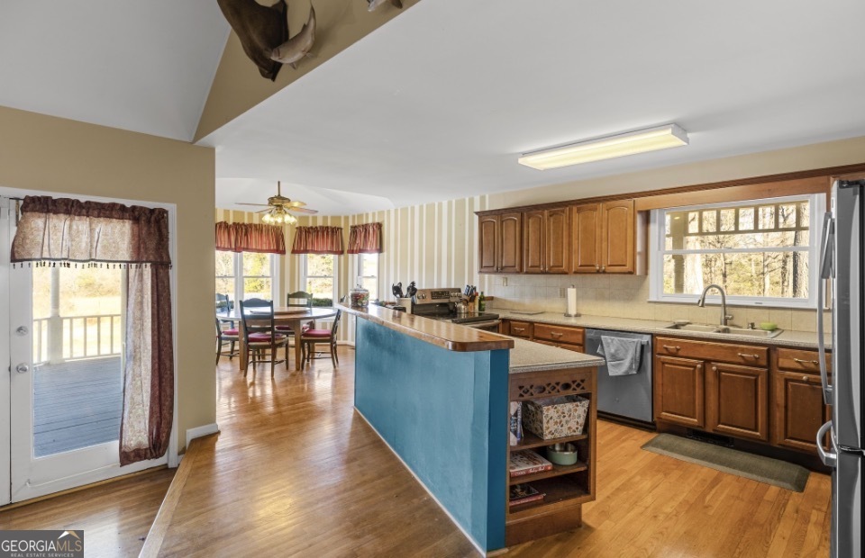 1776 Wax Road SE Silver Creek GA 30173