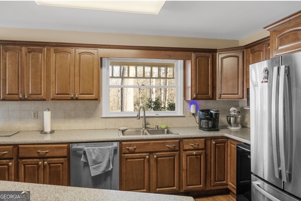 1776 Wax Road SE Silver Creek GA 30173