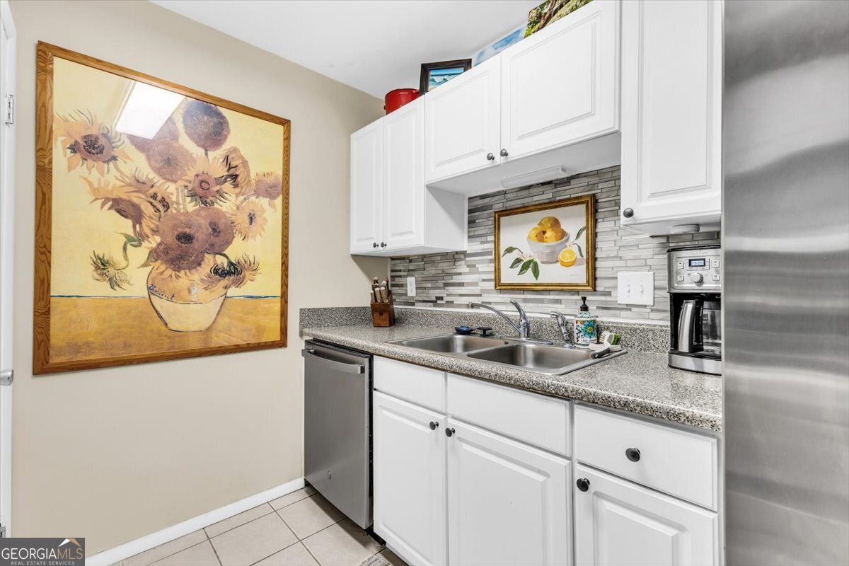 401 N Cromwell Road Savannah GA 31410