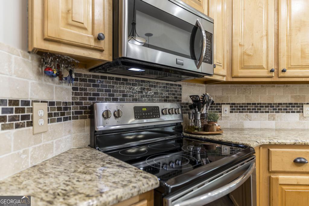 212 Cohen Court Kathleen GA 31047